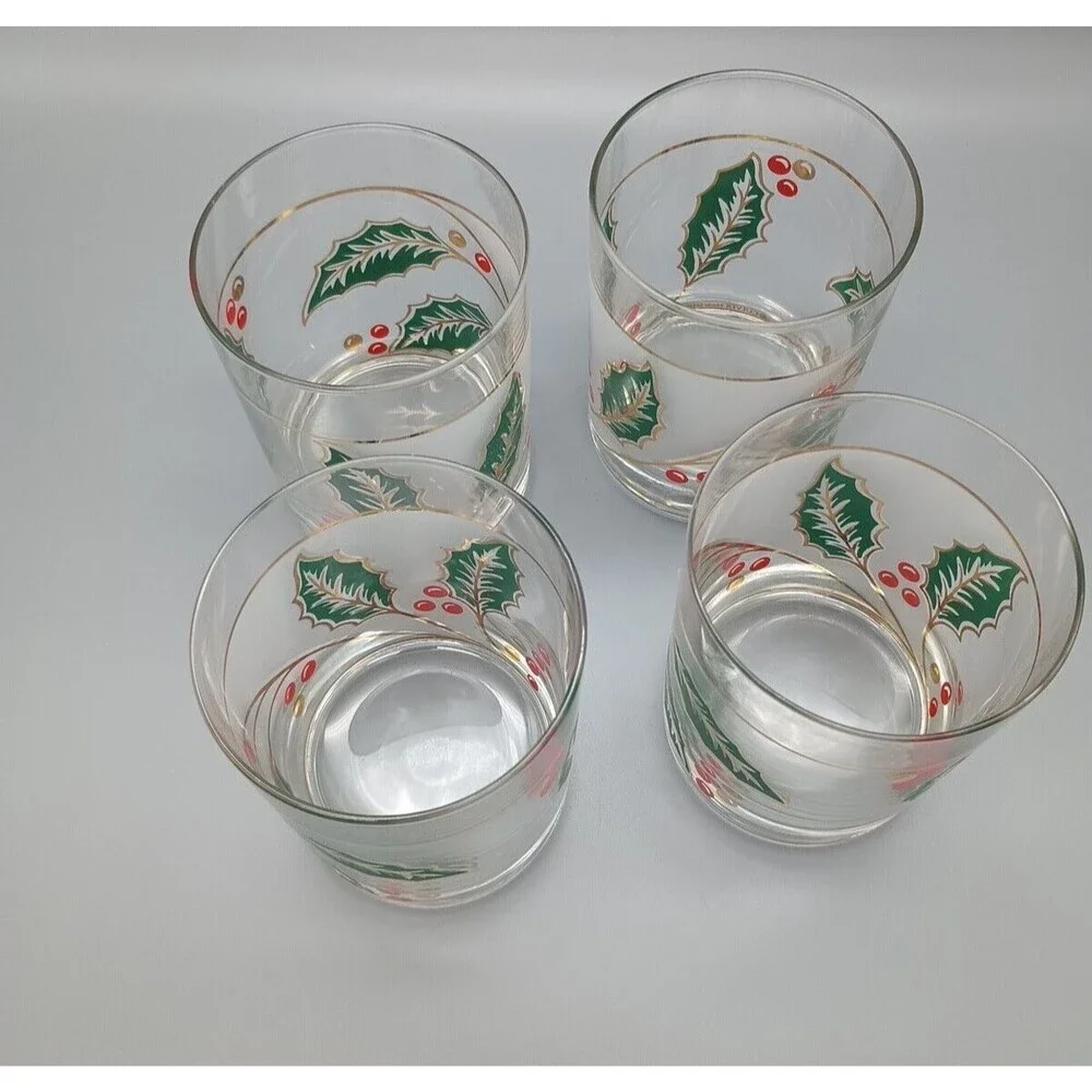 4 Vintage 12 oz Culver Christmas Holiday Holly Leaves & Berries Glasses